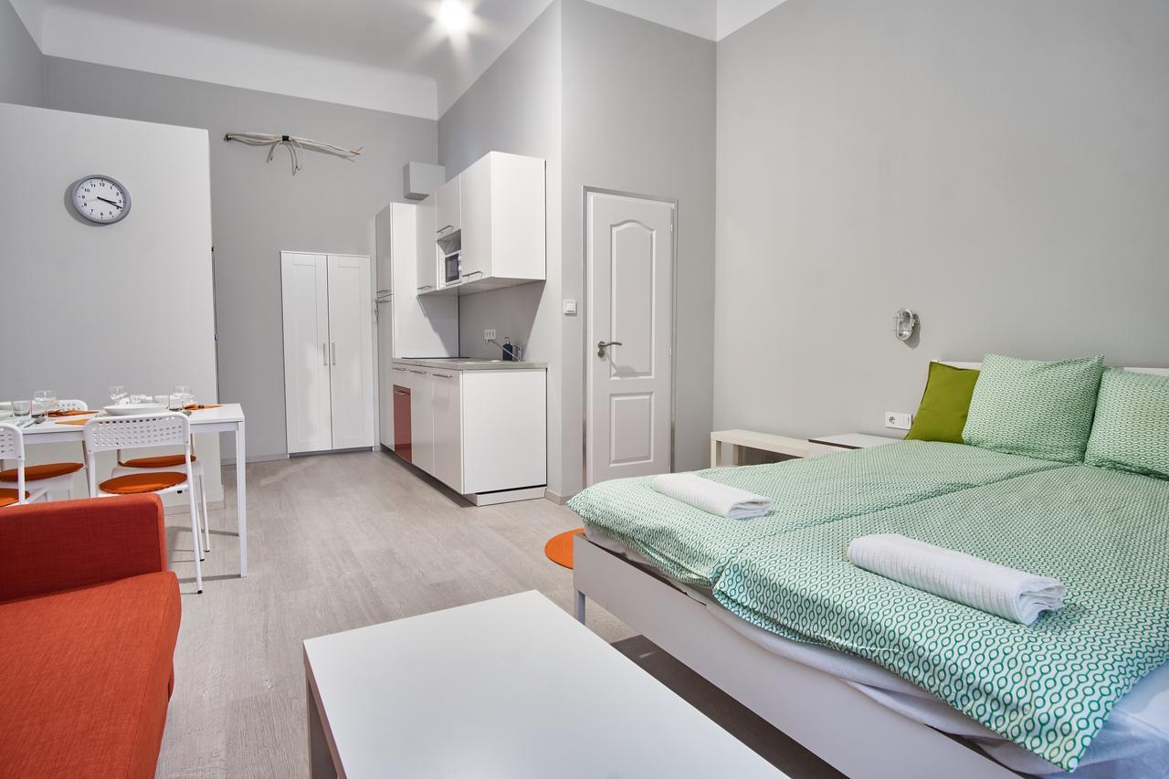 Hild-2 Apartments | Boedapest Buitenkant foto